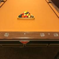 9' Pool Table Excellent Condition(SOLD)